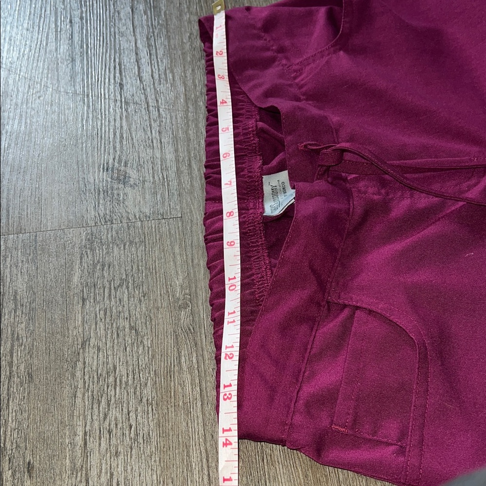 Grey's Anatomy Maroon Professional Wear S - Picture 9 of 9